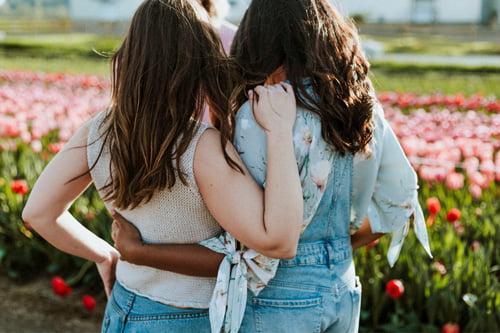 5 Ways to Help a Friend Experiencing an Unexpected Pregnancy - Find Care in Myrtle Beach, SC